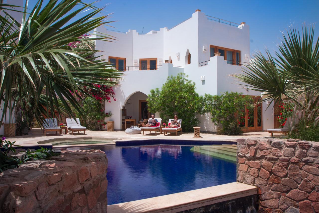 Red C Villas Dahab Exterior photo