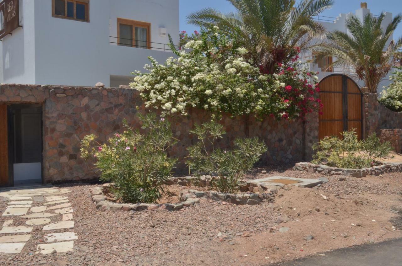 Red C Villas Dahab Exterior photo